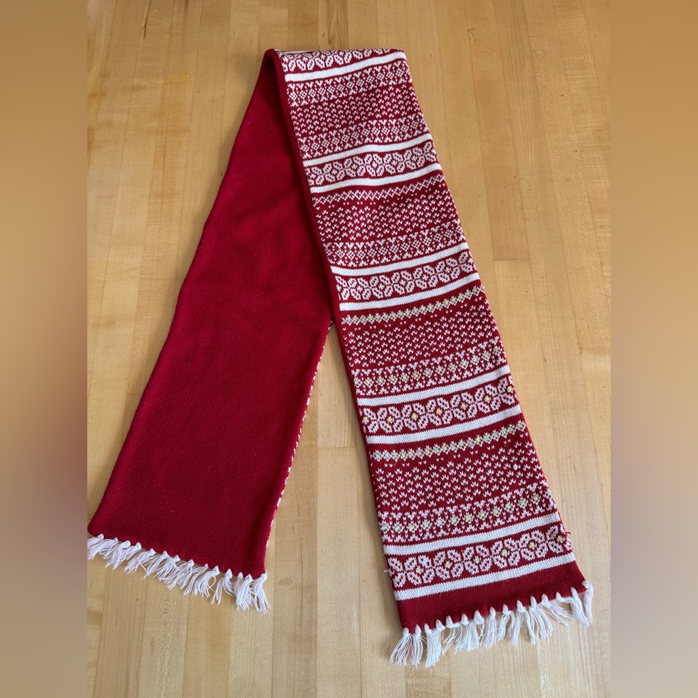 Reversible Fleece & Knitted Fair Isle Scarf Red Snowflakes Sequins